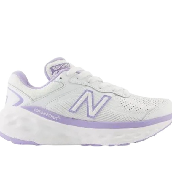 New Balance Women size 9 X 840v1 Leather Women's size - Picture 3 of 4